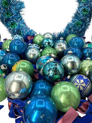 90 pc Vintage Blue & Green Glass Ornaments, Velveteen Bows & Light Up Wreath Christmas Decorations.