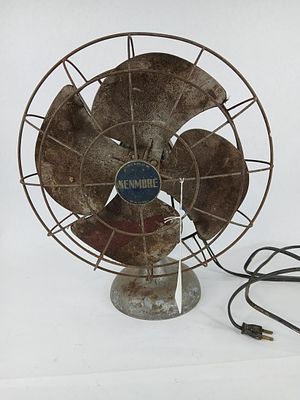Mid century kenmore 10 in 4 blade fan. not in running condition