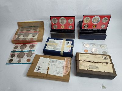 Coin proof sets. Includes 6 1978 and 2 1979 and 1965 canadian set