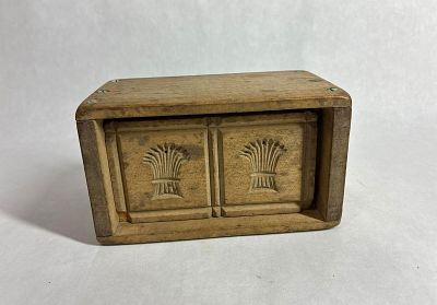 Wheat Pattern Butter Mold. Hand crank wood block style mold. 5.5x2.5 inch mold