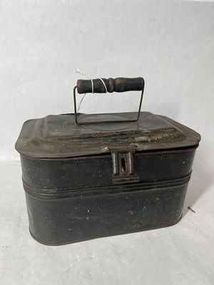 Early Tin Miners Lunch Box. Great condition