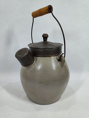 Stoneware 1gal Batter Jug. Excellent condition!
