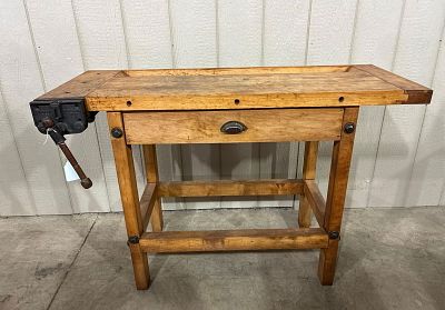 Excellent smaller Workshop Table. Would make a nice kitchen island!! 48in long 18.5in wide 32in tall.