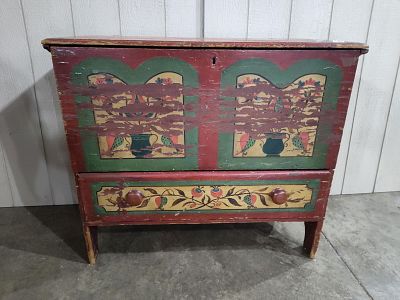 Early Painted Mule Chest in orig Red w/ design. Great looking early Mule Chest with hinged lid 