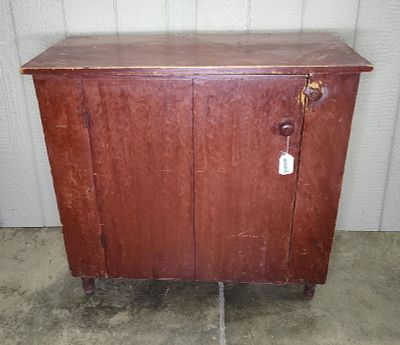 Great red painted single door cabinet. With square nail Construction and outstanding red paint!! 