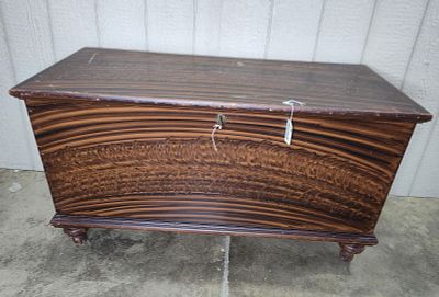 Vibrant Decorated "All Original" Turned Feet Blanket Chest. Beautiful early chest in good 