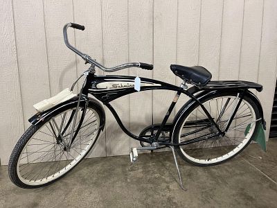 Schwinn Hornet Bicycle. Shows some scuffing to paint but overall is in great condition! Serial 