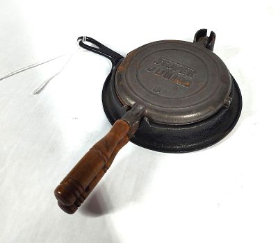Stover Junior Childs Cast Iron No. 8 Toy Waffle Iron w/ Low Base. good clean condition showing 
