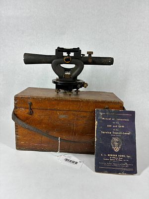 C. L. Berger Sons Inc. Farm Service Transit Level in Dovetail Wood Carrying Case. good overall 