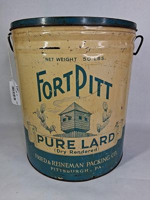 Fort Pitt Pure Lard 50LB Can. Pittsburgh Pa. shows a few minor scratches. 14.5 inches tall