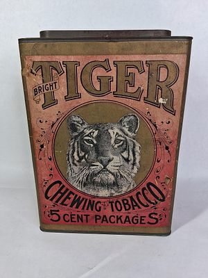 BrightTiger Chewing Tobacco P. Lorillard Co. Lidded Graphical Tin. Overall good condition with 