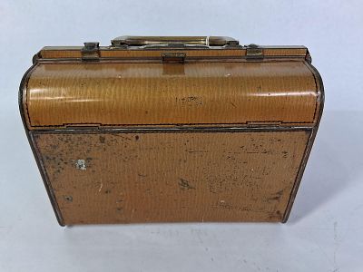 Huntley & Palmers Reading London Handled and Hinged Lid Biscuit Tin. Great overall color showing 