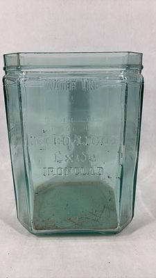 Delco Light Exide Ironclad Glass Battery Box. great overall condition with no chips, cracks or 