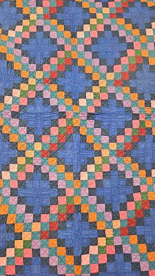 Amish Hand Stitched Triple Irish Chain Multi Colored Patchwork Quilt. overall good condition 