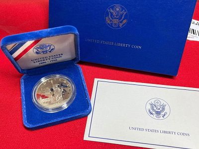 1986 Liberty Silver Dollar. .900 fine silver. .86 troy oz. San Francisco mint.