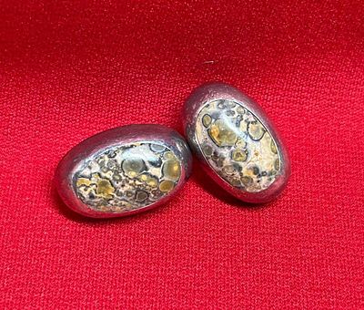 Mexican Sterling Natural Jasper Leopard Skin Earrings. 16.5 grams. Each earring features a 