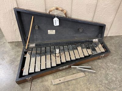 G. Deagan Special Orchestra Musical Bells In Original Wood Case w/ Brass Tags. please see photos 