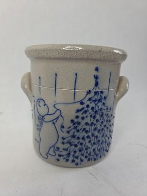 Salmon falls Helen Berg Christmas tree teddy bear cobalt blue crock. In perfect condition Dover 