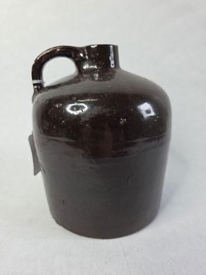 Brown Glazed Stoneware Half Gallon Jug. Excellent condition, 8 in