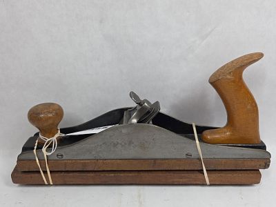 Pattern Makers Plane. 2 bottoms defiance blade, 12 inches long. unknown maker.