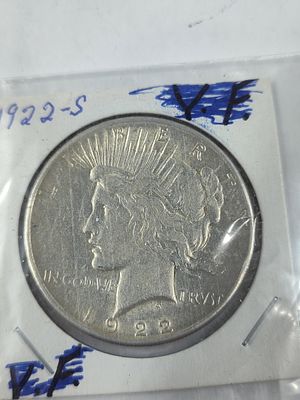 1922 S Peace Dollar. 90% Silver?Showing wear?