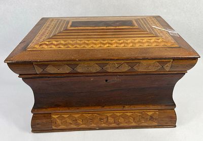 19th C. American Marquetry Workbox. 13x9x7.5 This 19th-century wooden workbox, attributed to 