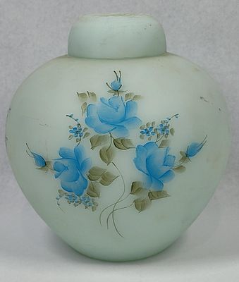Fenton Blue Roses Blue Satin Ginger Jar. 6.5x6. A Fenton Art Glass ginger jar with a matching 