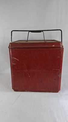Hamilton-Skotch Red Metal Cooler Chest. 16x13x16 A vintage red-painted metal cooler chest 