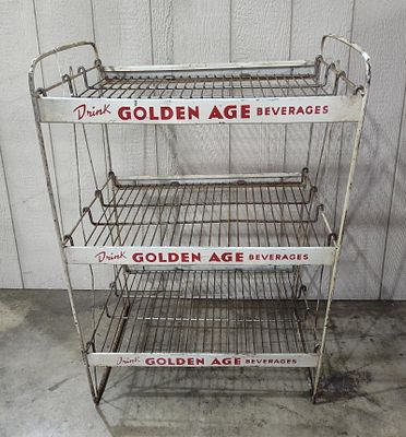Golden Age Beverages Metal Soda Rack. 27x40x20 An original mid-20th-century retail floor display 