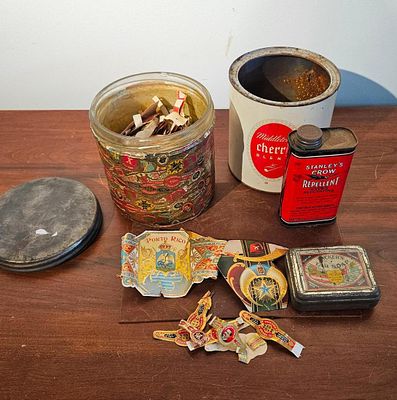 Peter Schuyler & Middleton Cigar. This group lot features a variety of early to mid-20th-century 