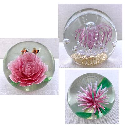 3 Rose Pink Vintage Studio Art Glass Paperweights: Insect, Floral, Controlled Bubble. * Large 3 