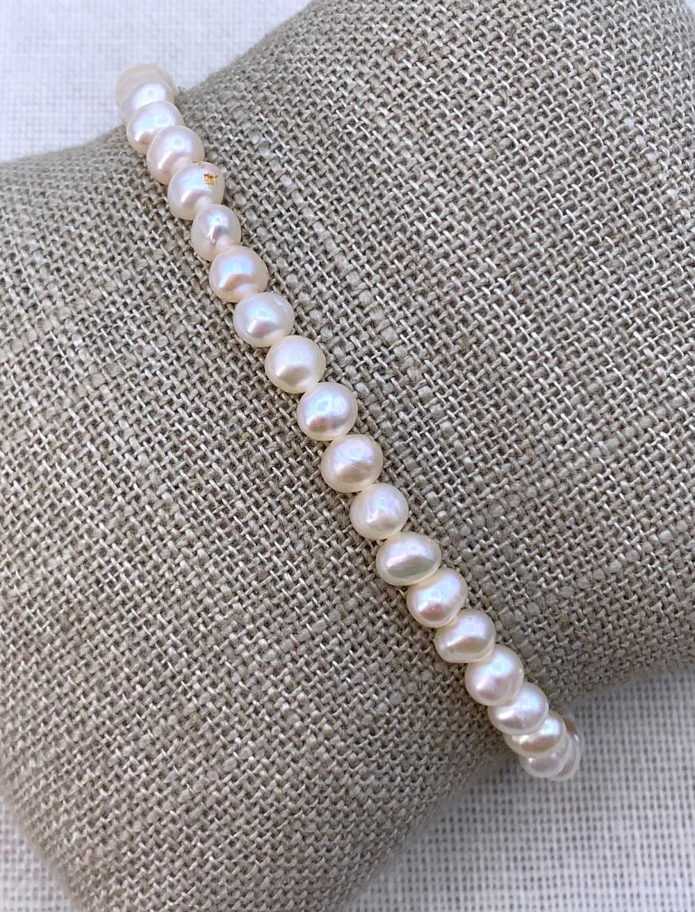 Lot 255: Quiet Luxury 5mm Freshwater Pearl 14k Yellow Gold Bracelet