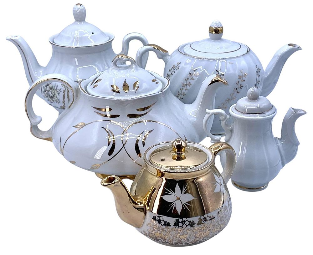 Lot 256: 5 Vintage Sadler England, Kingwood China USA, Gilded Cream Teapots