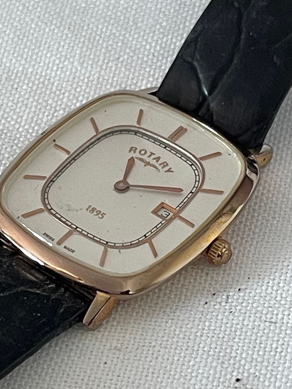 Lot 169:  Rotary Swiss made slim gold plated mens watch, RRP £299 returns, spare and repairs