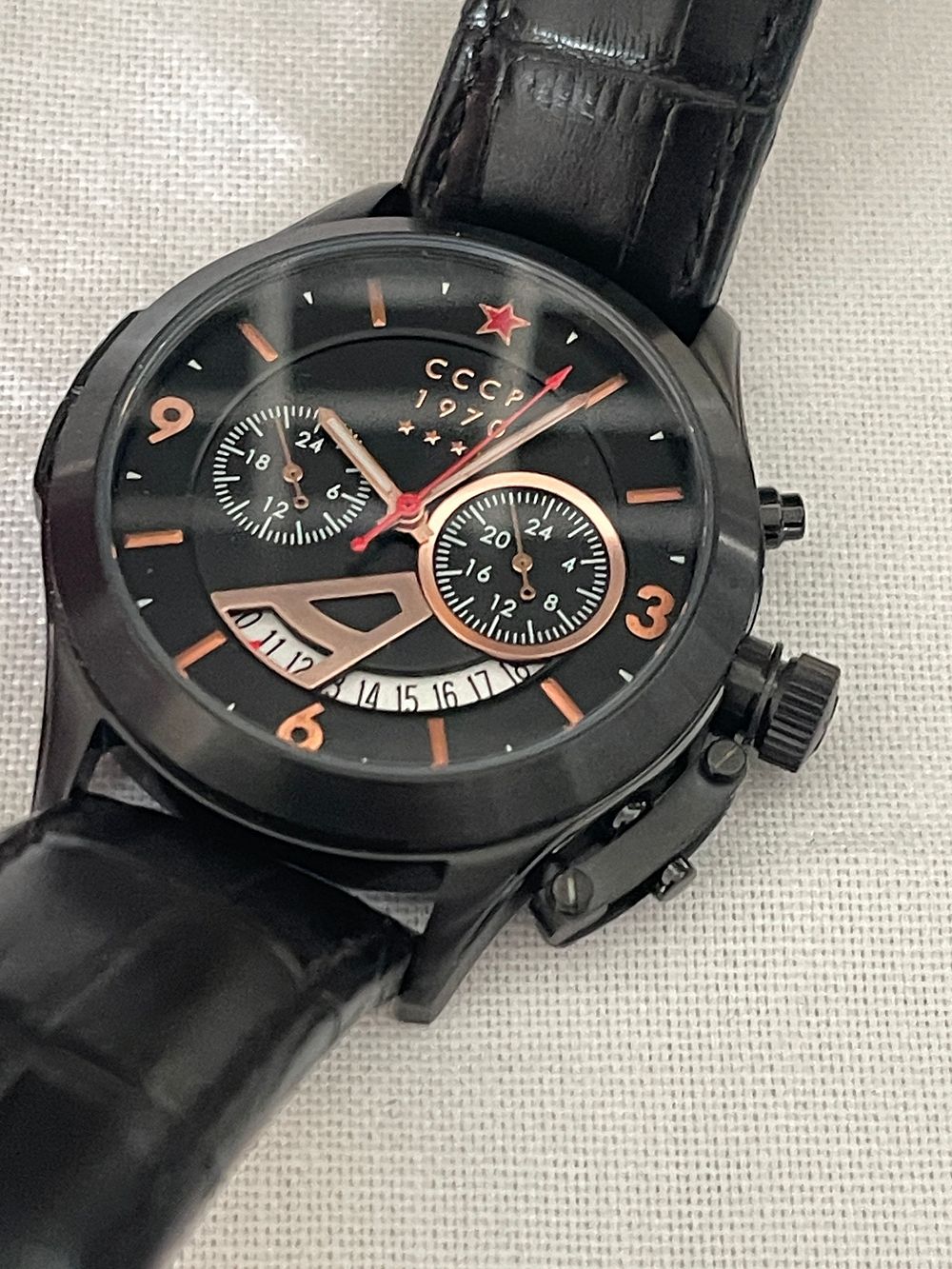 Lot 181: CCCP Quartz Gold Plated leather strap very Collectable