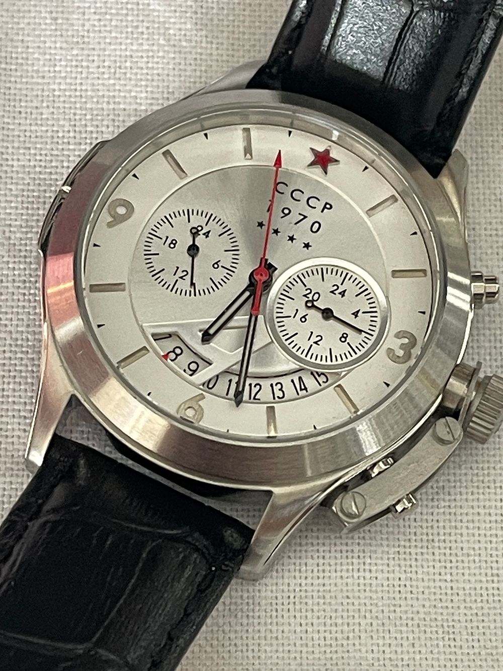 Lot 182: CCCP Chronograph mens leather strap very collectable
