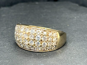 Lot 217: 9ct Yellow Gold CZ Pave Ring