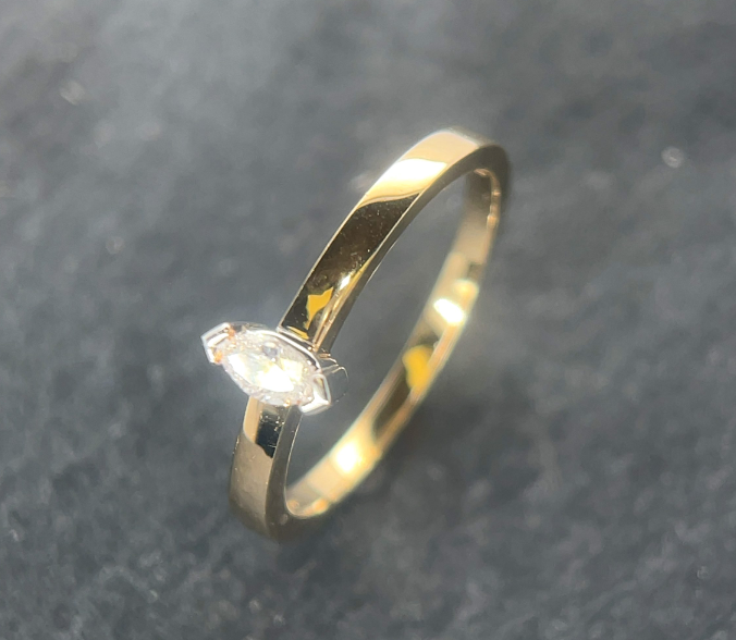 Lot 244: 9ct Yellow Gold Marquise Cut Diamond Engagement Ring 0.15ct
