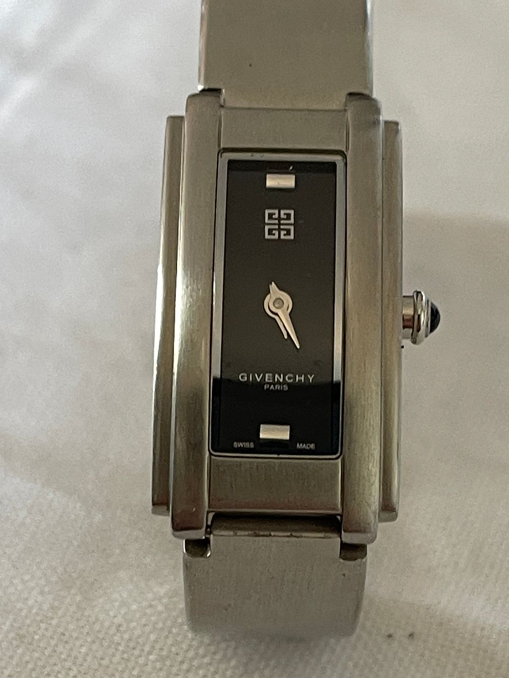 Lot 300: Givenchy Swiss made Watch brand-new with stickers from private jet charter fully working ex demo