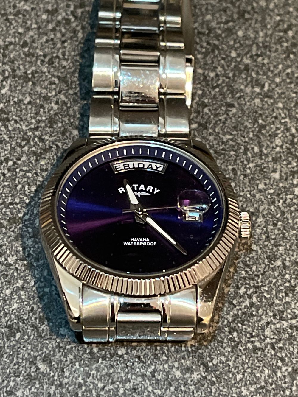 Lot 361: Rotary return Watch need a new battery stainless steel start off Bid no reserve £10