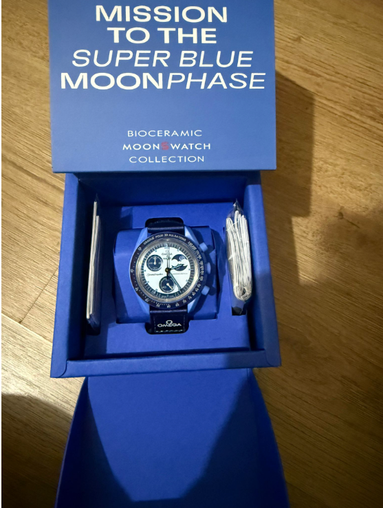 Lot 375: Moon Phase watch chronograph mens watch brakrunptstock Moon Phase watch chronograph mens watch