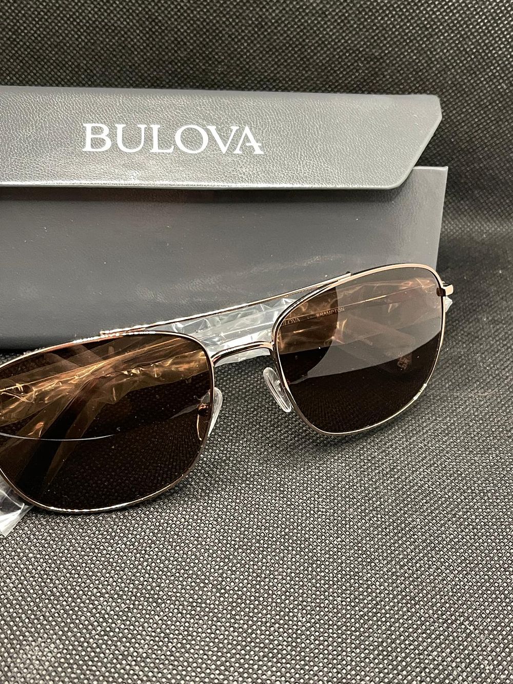 Lot 324: BULOVA SUNGLASSES NEW BOXED