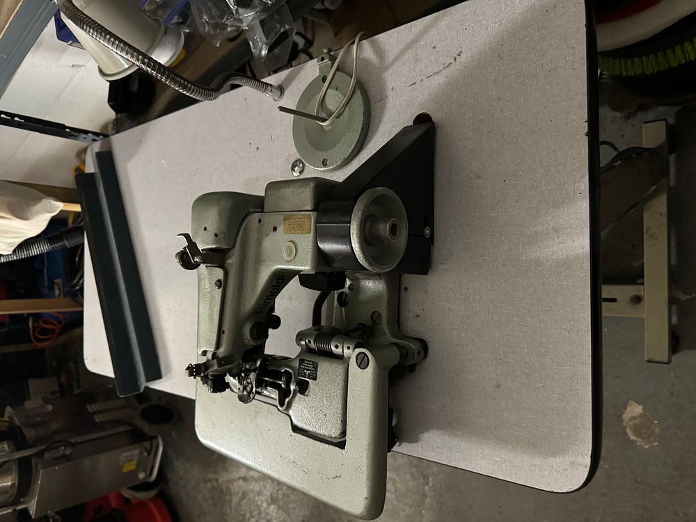 Lot 34: Rimoldi Overlock Industrial Sewing Machine