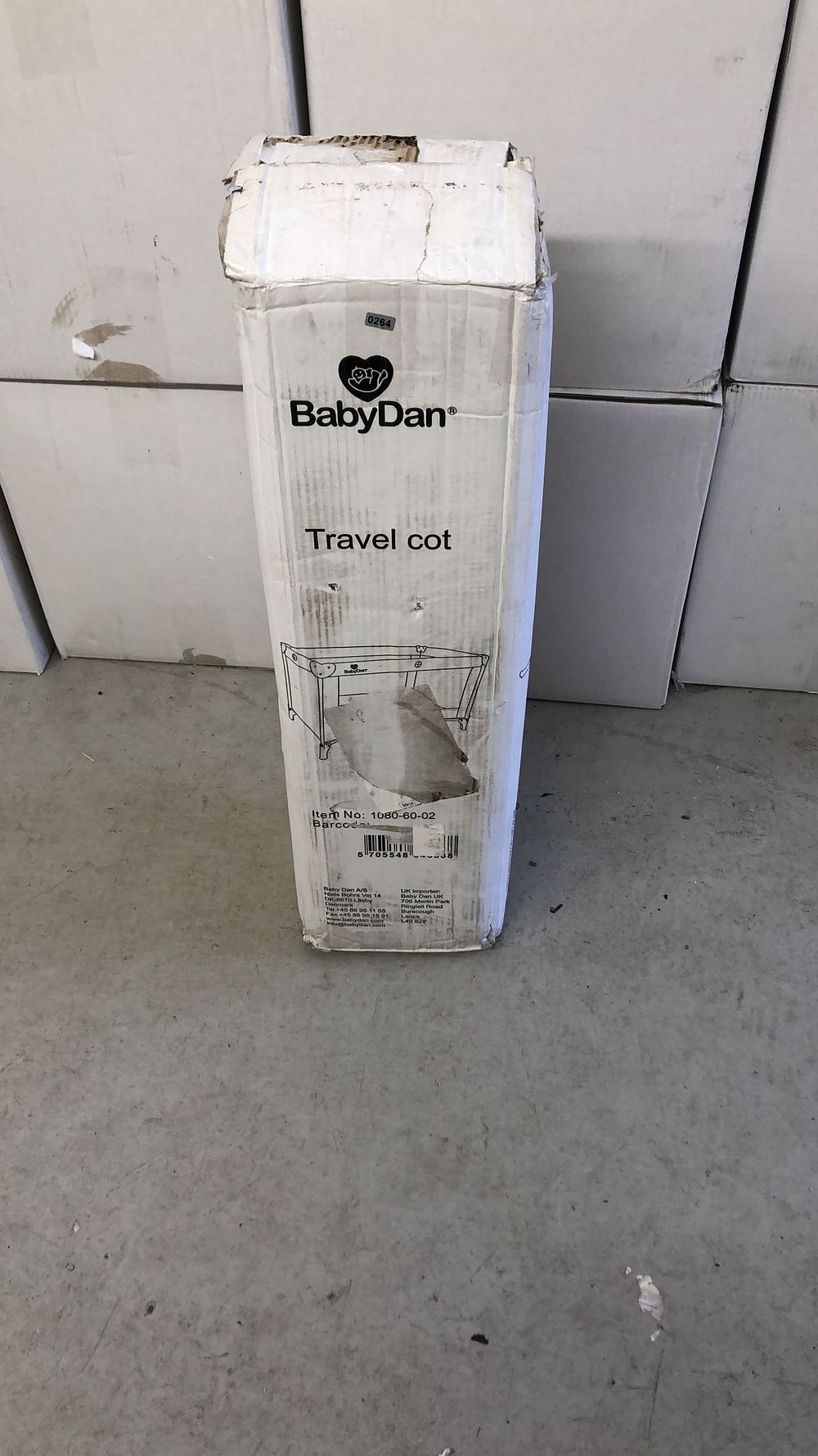 Lot 264: Lot 264 - BabyDan travel cot