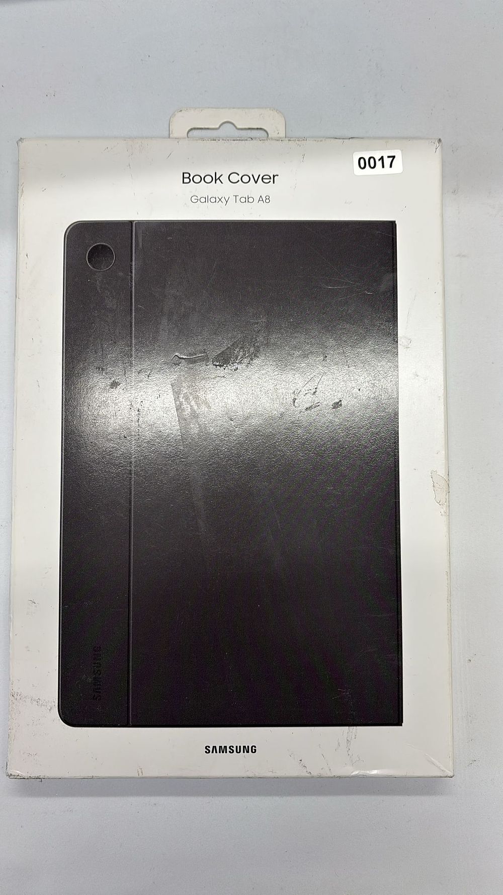 Lot 290: Lot 17- SAMSUNG book cover galaxy tab A8