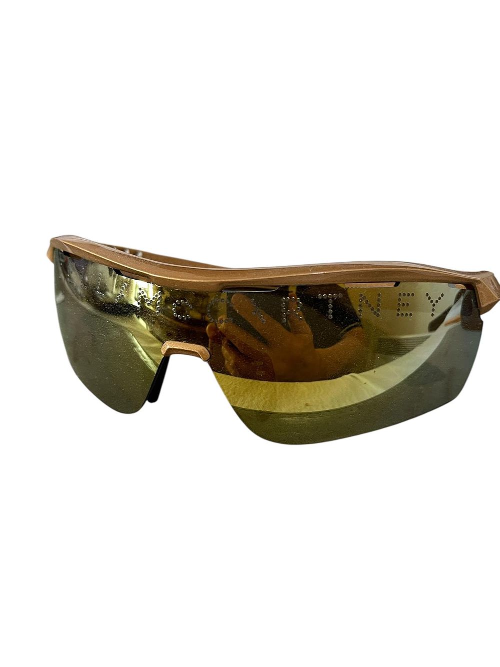 Lot 203: STELLA MCCARTNEY WRAPAROUND SHIELD SUNGLASSES – X-DEMO