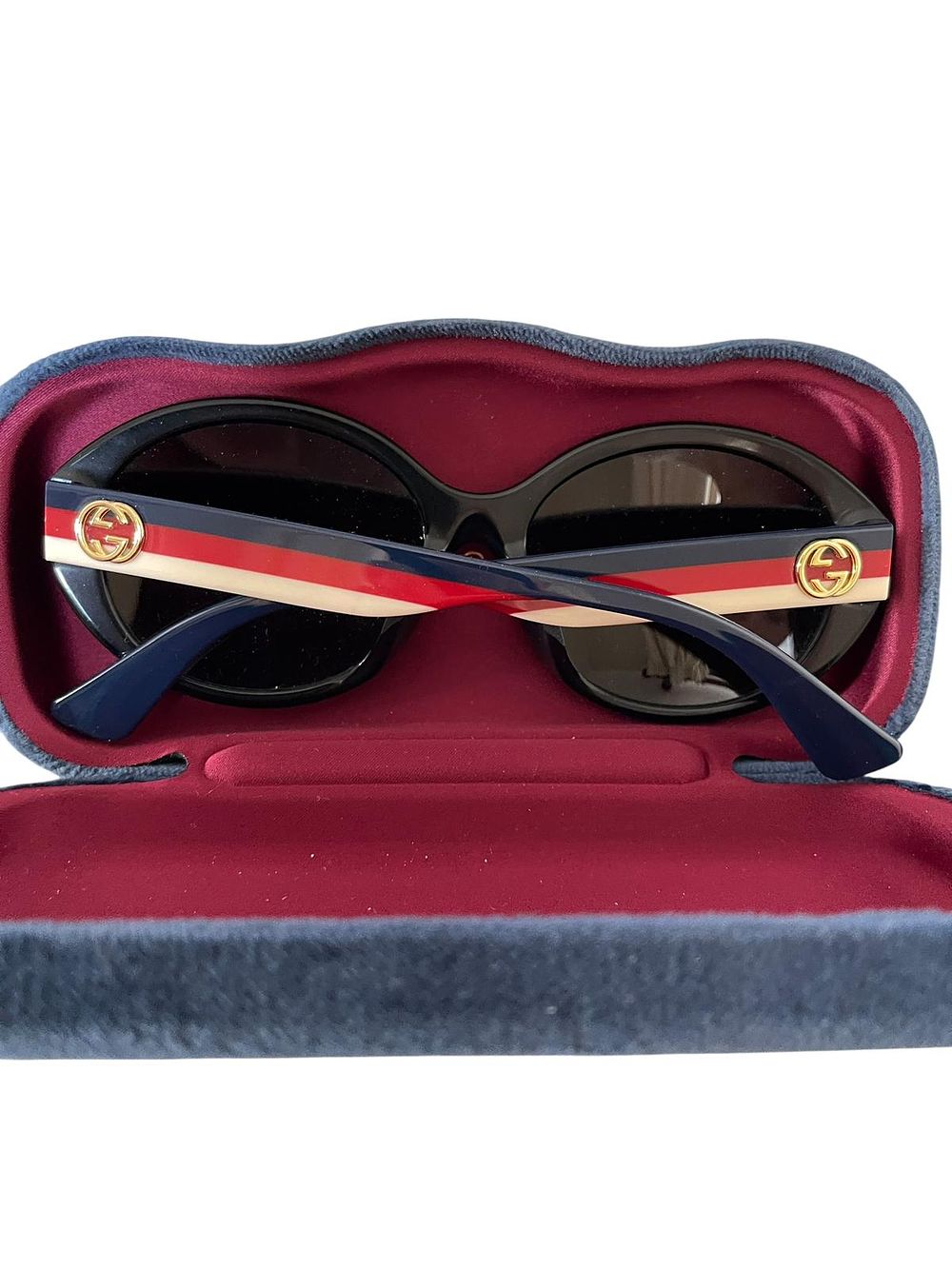 Lot 173: Authentic Gucci GG0061S Oval Sunglasses – Navy / Red / White – With Velvet Case