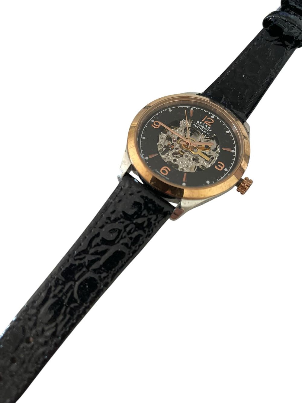 Lot 300: Rotary Mens watch
