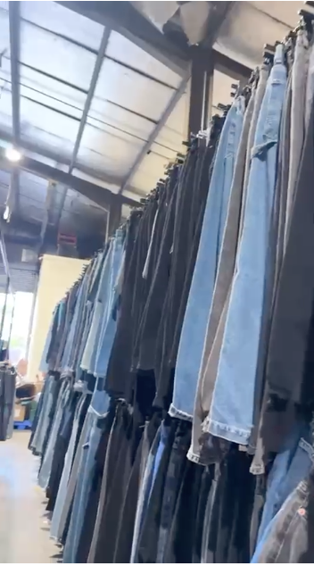 Lot 173: Topshop & Dorothy Perkins Women’s Jeans – Mixed Styles & Sizes – Clearance Bundles