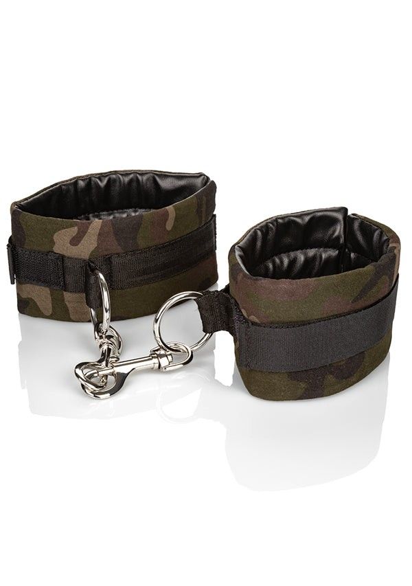 Lot 696: COLT Camo Universal Cuffs